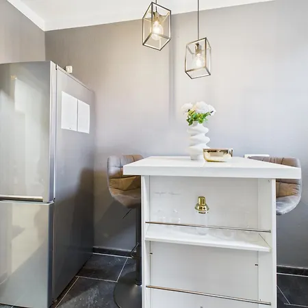 Apartment Loft & Living 2 Am Geiseltalsee Wlan Netflix Parkplatz Braunsbedra