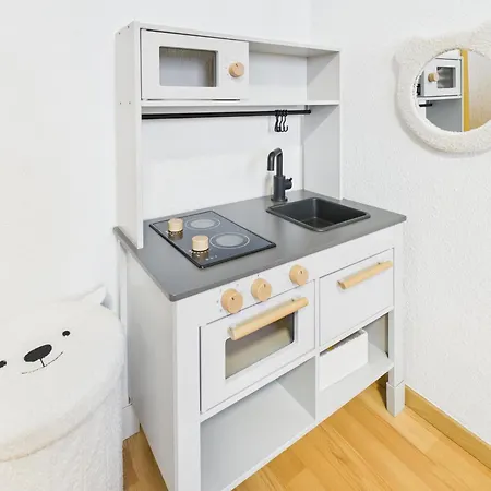 Loft & Living 2 Am Geiseltalsee Wlan Netflix Parkplatz Апартаменты